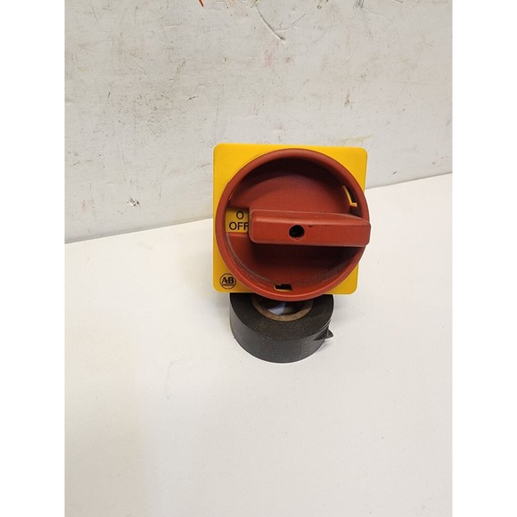 Allen Bradley 194L-E20-1751 On/Off panel Switch 20 amp, 600 vac - Picture 2 of 9